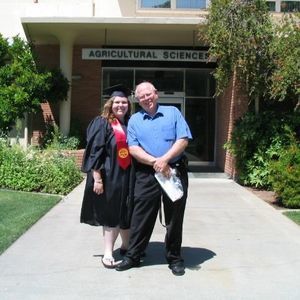 Meet your Posher, Lois